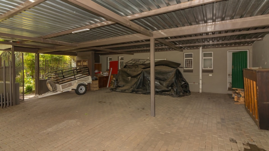 4 Bedroom Property for Sale in Wilgenhof Free State